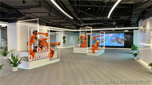 案例展示 仙工智能助力钱江机器人，将智能工厂装进展厅——展览展柜的设计与上门安装